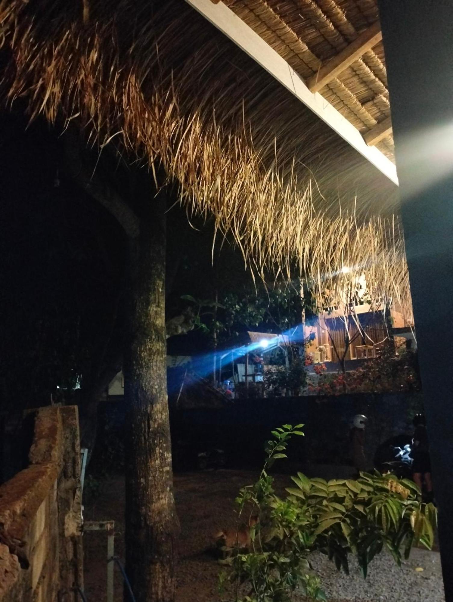 Fullmoon Homestay Kuta  Exterior foto