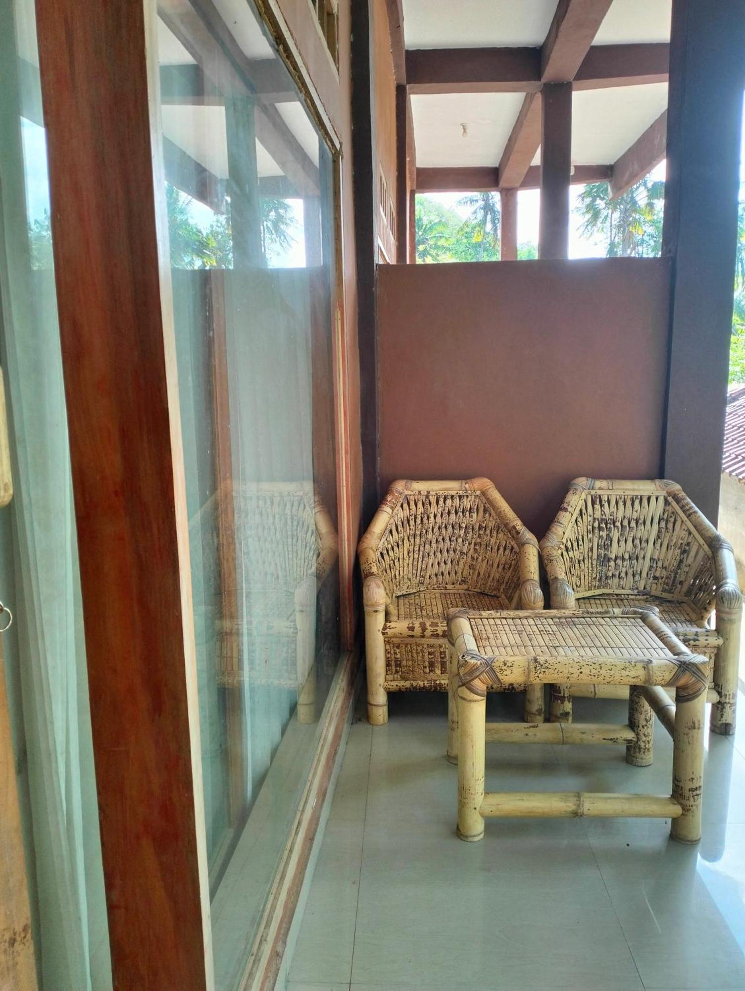 Fullmoon Homestay Kuta  Exterior foto