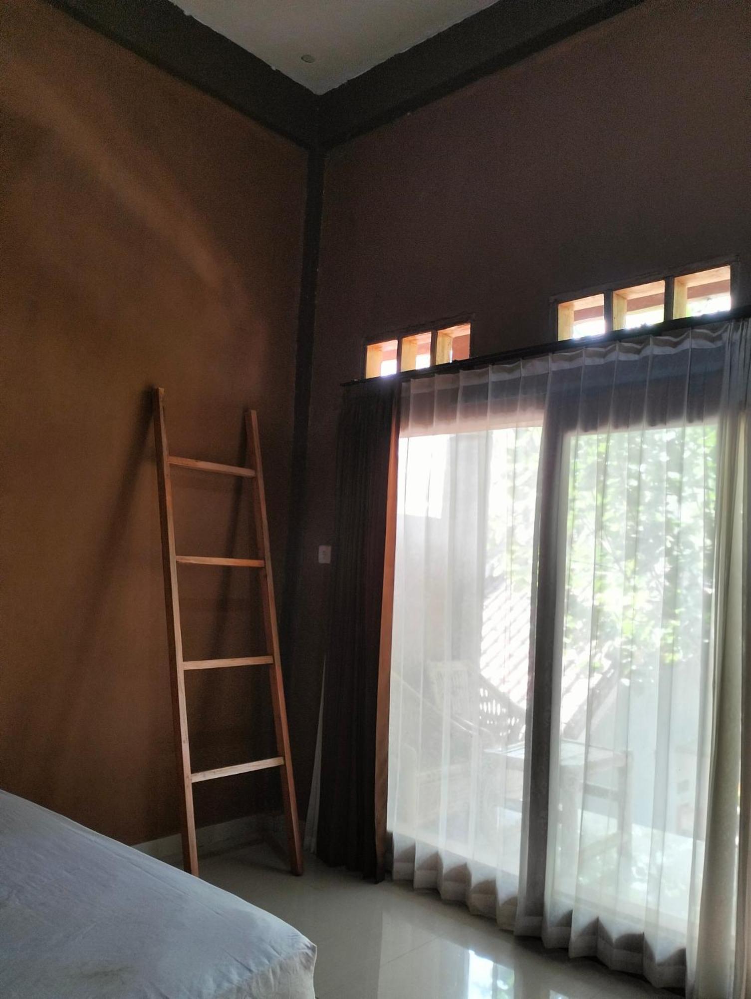 Fullmoon Homestay Kuta  Exterior foto