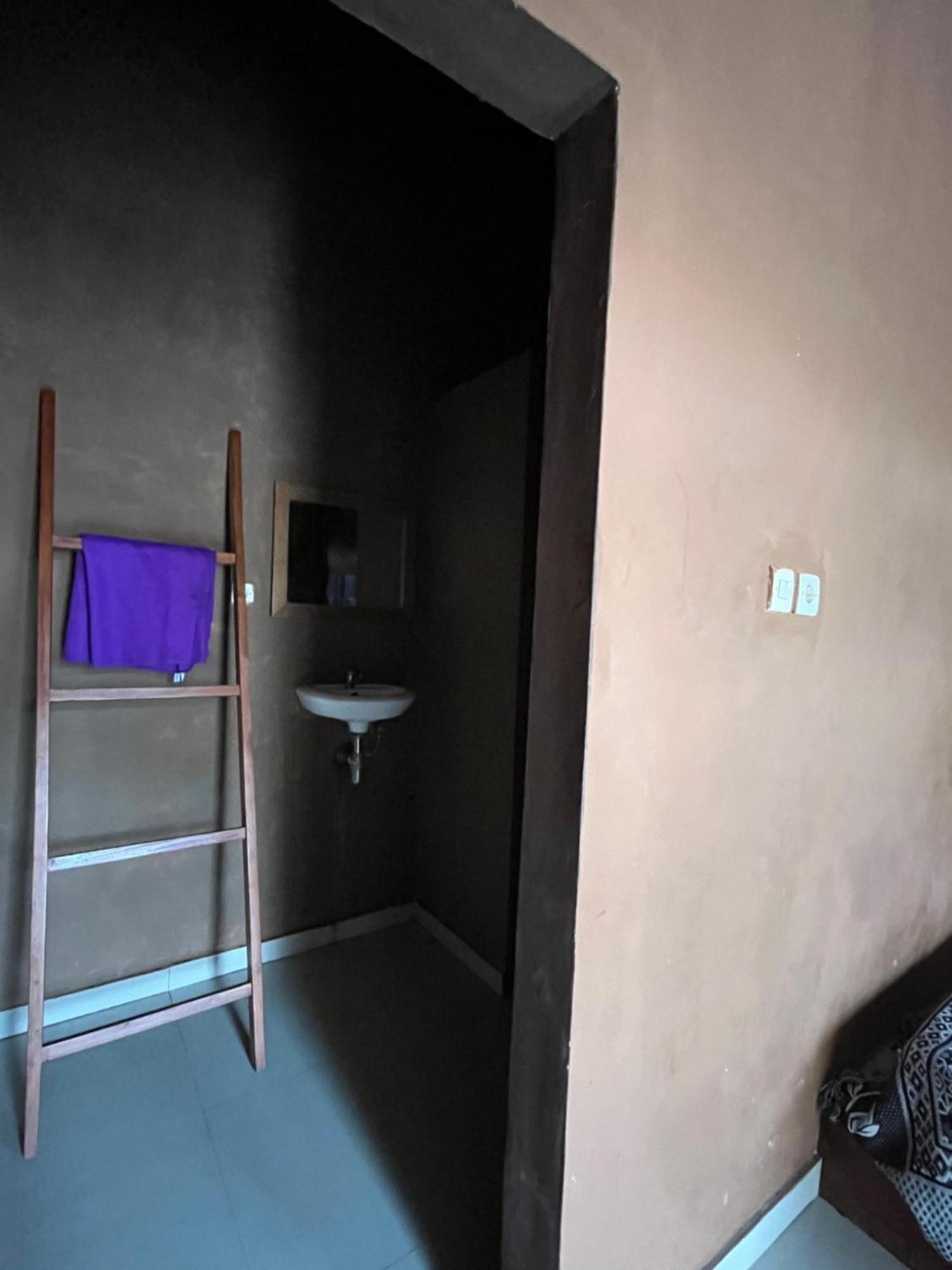 Fullmoon Homestay Kuta  Exterior foto